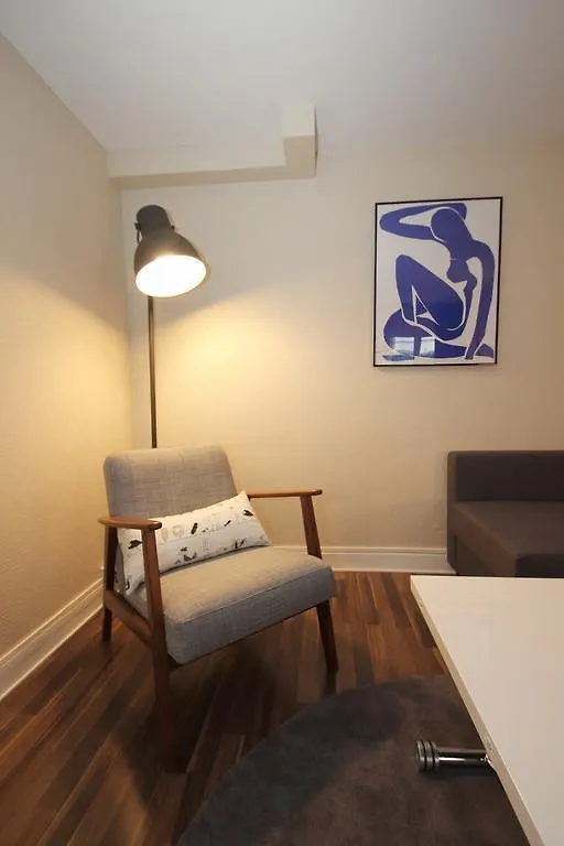 Apartment Saint-germain, Quai Voltaire *